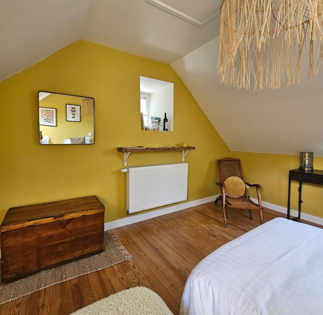 Affittacamere Domaine Des Pousses, D'hotes Au Coeur D'un Village De Campagne *